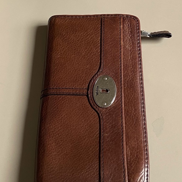 Fossil wallet. - Picture 8 of 12